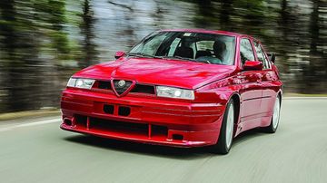 Alfa Romeo 155 GTA Stradale specs