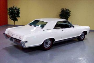 BUICK RIVIERA 2 DOOR HARDTOP, 1965