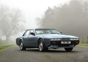 Aston Martin Lagonda Series 4, 1989
