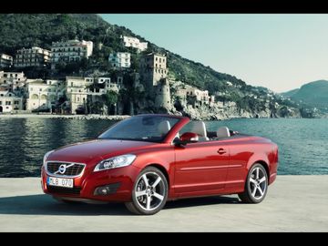 Volvo C70 T5 specs