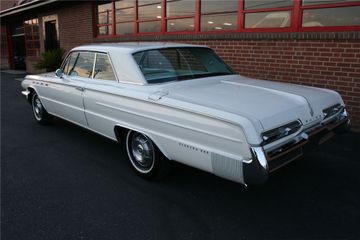 BUICK ELECTRA 225, 1962