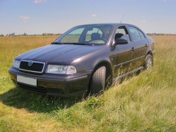 Skoda Octavia 1.8 20V Turbo (1U) specs