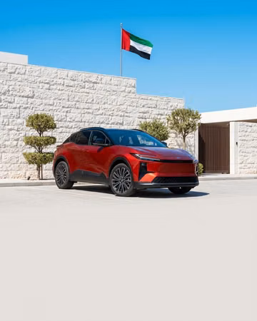Отзыву подлежат 10 000 электромобилей Toyota