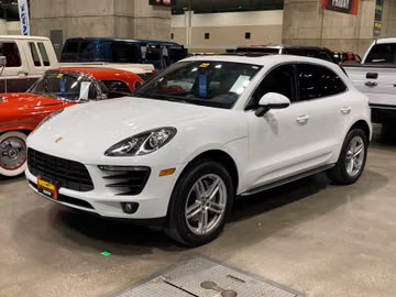 Porsche Macan, 2015