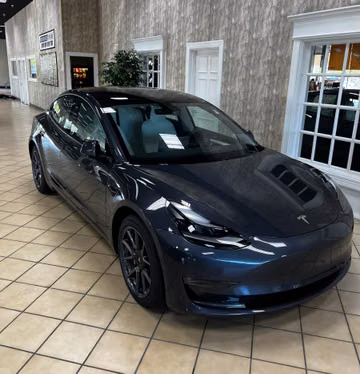 Tesla Model 3 Long Range, 2021