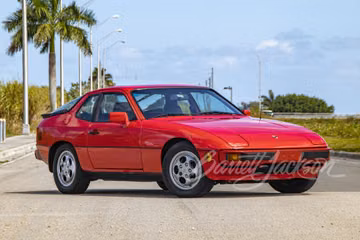 PORSCHE 924S, 1988
