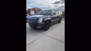Cadillac Escalade ESV Platinum Wagon, 2011