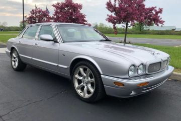 Jaguar XJR Saloon, 2003