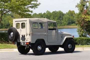 TOYOTA FJ40, 1980