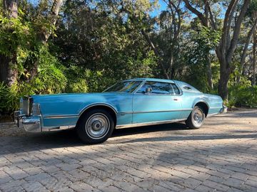Lincoln Mark IV Coupe, 1975