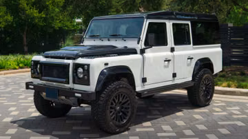 Land Rover Defender 110 Osprey Custom, 2022
