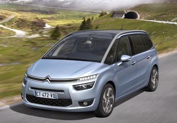 Citroen Grand C4 Picasso PureTech 130 specs