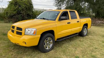 Dodge Dakota Laramie Pickup, 2006