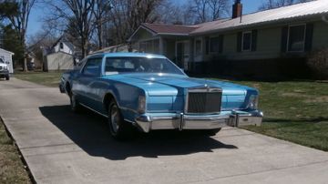 Lincoln Continental Mark IV Givenchy Signature Series, 1976