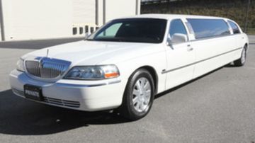Lincoln Town Car Limousine, 2004