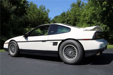 PONTIAC FIERO GT CUSTOM FASTBACK, 1986