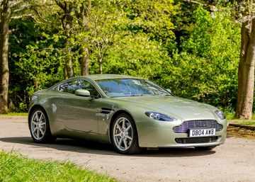 Aston Martin V8 Vantage, 2007