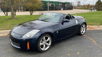 Nissan 350Z Touring Convertible, 2007
