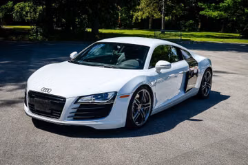Audi R8 Coupe, 2010
