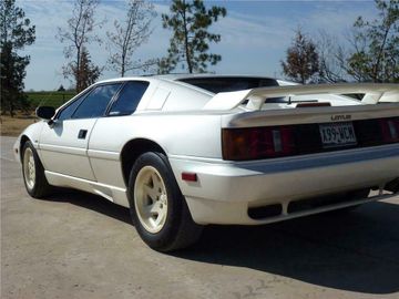 LOTUS ESPRIT 2 DOOR COUPE, 1988