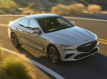 Genesis G70 2.5T specs