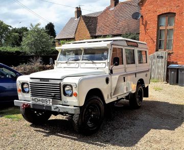 Land Rover 109 Safari Roof-Auction Lot, 1979