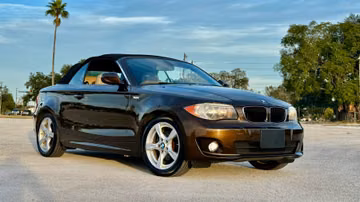 BMW 128i Convertible, 2012