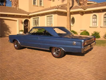 Plymouth GTX, двухдверный хардтоп, 1967 год