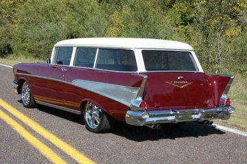 CHEVROLET 210 CUSTOM WAGON, 1957