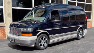 GMC Savana Explorer Limited Edition Conversion Van, 2007