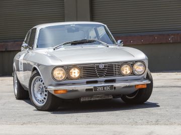 Alfa Romeo 2000 GT Veloce, 1973