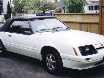 Ford Mustang Convertible, 1986