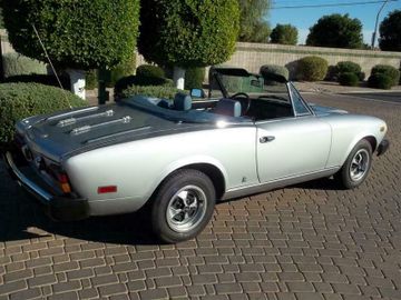 FIAT SPYDER 2000 ROADSTER, 1979