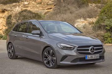 Mercedes-Benz B 250 (W247) specs