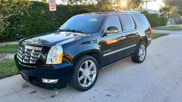 Cadillac Escalade, 2011
