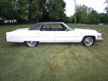 Cadillac Sedan DeVille, 1974