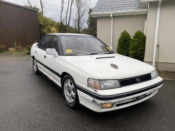 Subaru Legacy 1.8 (Mk I 110 PS) specs