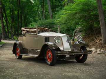 Renault Two-Door "Big" Cabriolet by Million-Guiet, 1927