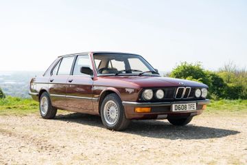 BMW 525E (E28), 1986