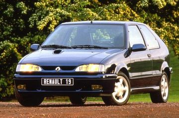 Renault 19 16V specs