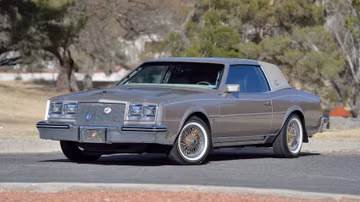 Buick Riviera, 1985