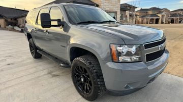 Chevrolet Suburban, 2011