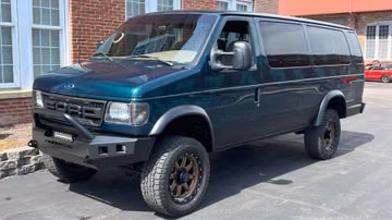 Ford E350 XLT, 2001