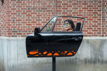 218 - Porsche 911 Carrera Door, 1992