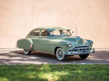 Chevrolet Fleetline DeLuxe Sedan, 1949