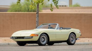 Ferrari 365 GTS/4 Daytona Spider, 1973