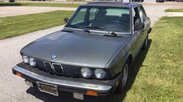 BMW 528E Sedan, 1987