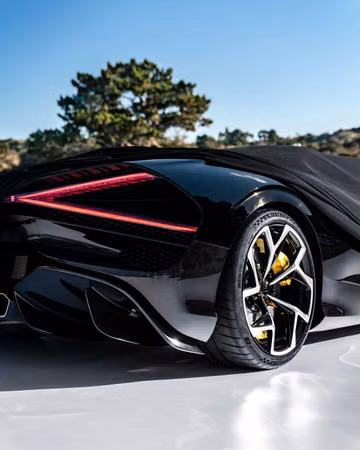 Bugatti W16 Mistral Roadster specs