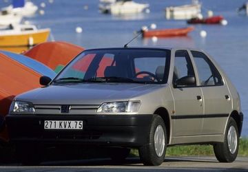 Peugeot 306 1.9 DT specs