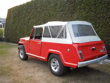 JEEP JEEPSTER CONVERTIBLE, 1968